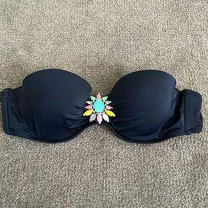 Strapless Victorias Secret swimsuit top!